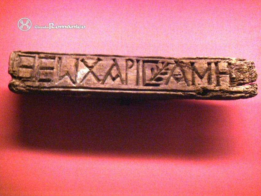 fondos_louvre__escritura_copta_circuloromanico_2