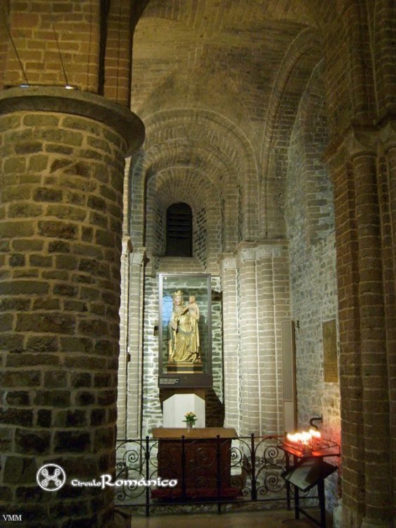 Brujas. Cripta de San Basilio.Nave lateral derecha