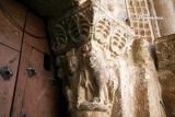 Agero.San Salvador. Hombre y leones