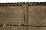 Puilampa. Iglesia del Monasterio.Columnas del muro norte
