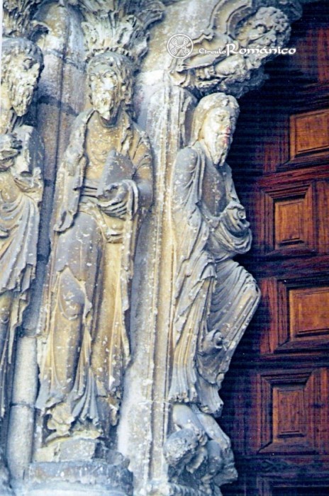 Avila. San Vicente. Detalle de las estatuas-columnas