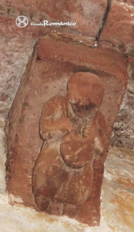 Pozancos. San Salvador. Canecillo figurado