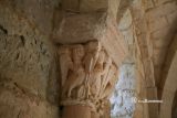 Ribas de Campos. Santa Cruz. Capitel con animales fantsticos