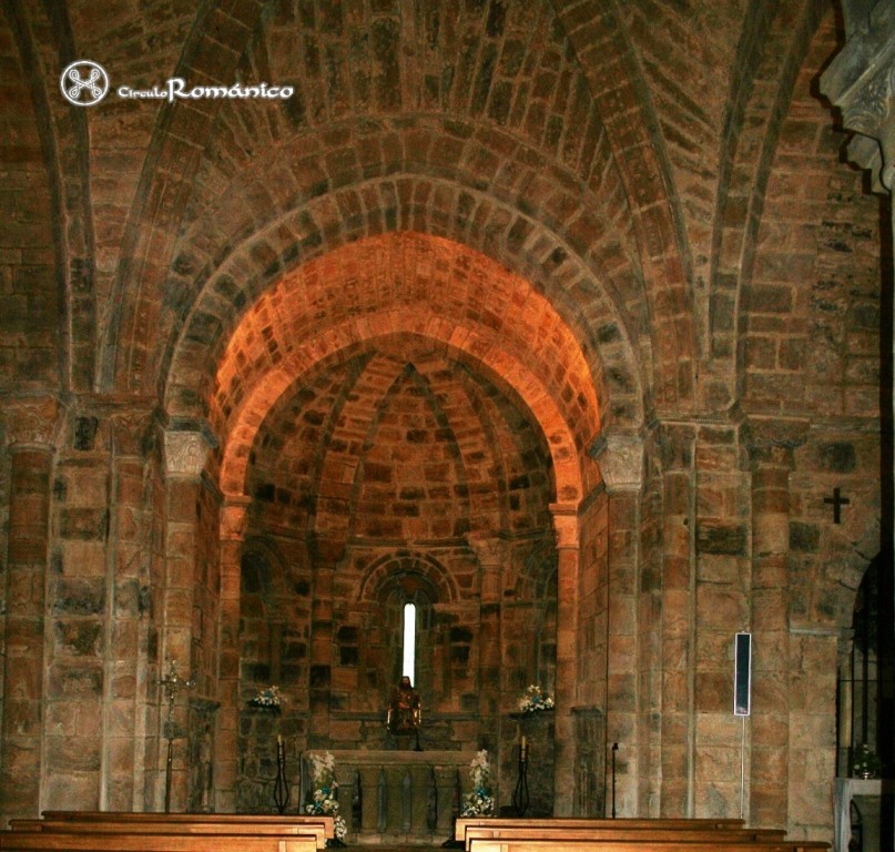 San Salvador de Cantamuda. San Salvador. Interior del templo