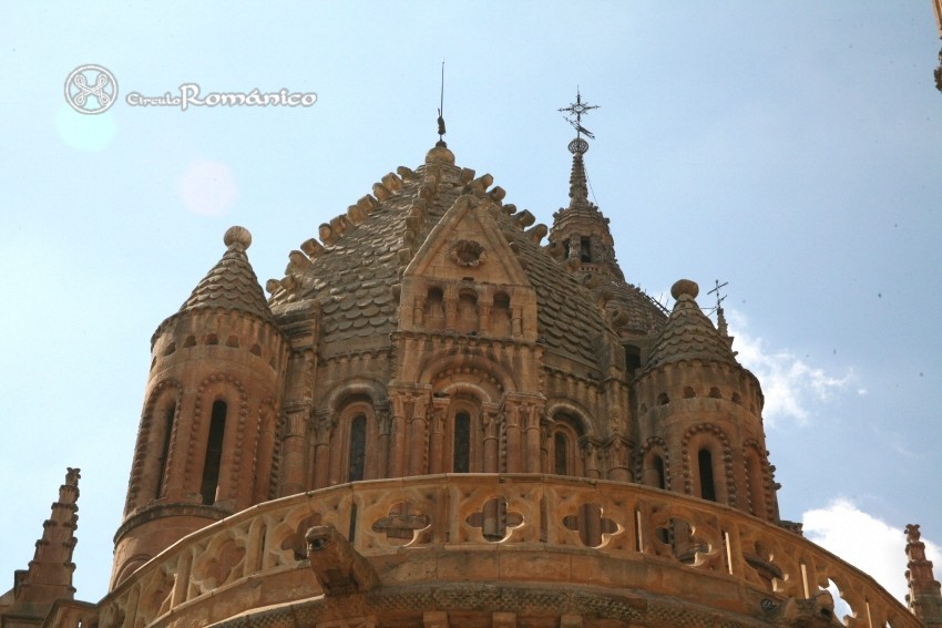 Salamanca. Catedral Vieja. Torre del gallo