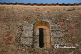 Olmo, El. Virgen del Olmo. Vano sobre la portada