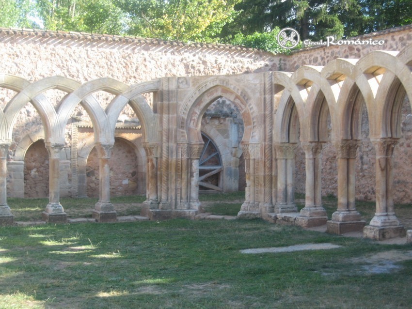 Soria. San Juan de Duero. Angulo suroeste