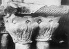 Silos aves afrontadas con cabezas machos cabrios  foto 1935.JPG