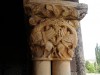 Capitel Rebolledo de la Torre parejas de grifos rampantes afrontados y entrelazados.jpg