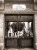MICASA  portada del asilo de las HERMANITAS DE LOS POBRES diseñada y construida por Ricardo Garcia Guereta Dtr. Esquerdo Madrid 1925.jpg