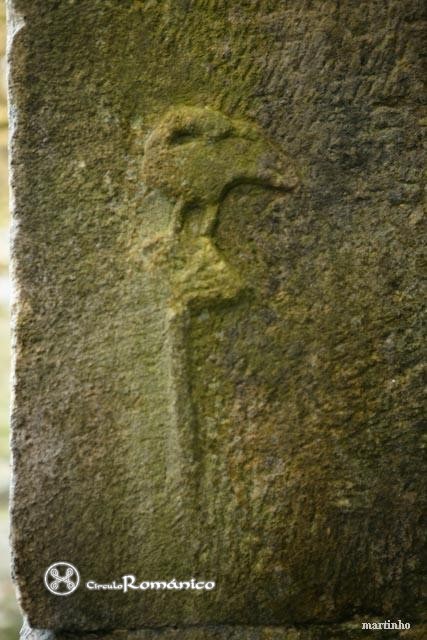 Lugo. Santa Eulalia de Boveda. Relieve de ave