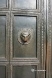 Aquisgrán. Capilla Palatina. Detalle de león de las puertas