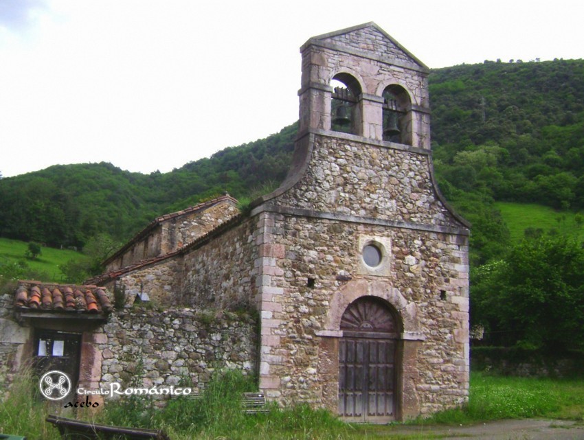 Tuñon. Iglesia de Santo Adriano