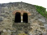 Tuñon. Santo Adriano. Vano bíforo del abside 