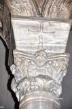 Rávena. San Apolinar el Nuevo. Detalle de capitel bizantino