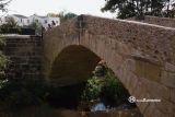 Talamanca. Puente Romano. Arco del puente y pretil