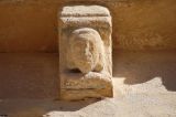 Baeza. Santa Cruz. Canecillo con rostro masculino
