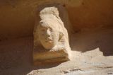 Baeza. Santa Cruz. Canecillo con rostro humano