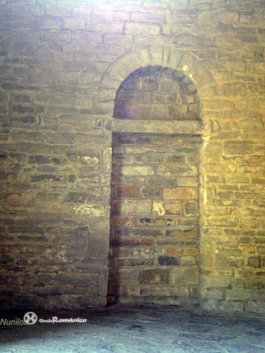 Busa. San Juan. Portada cegada