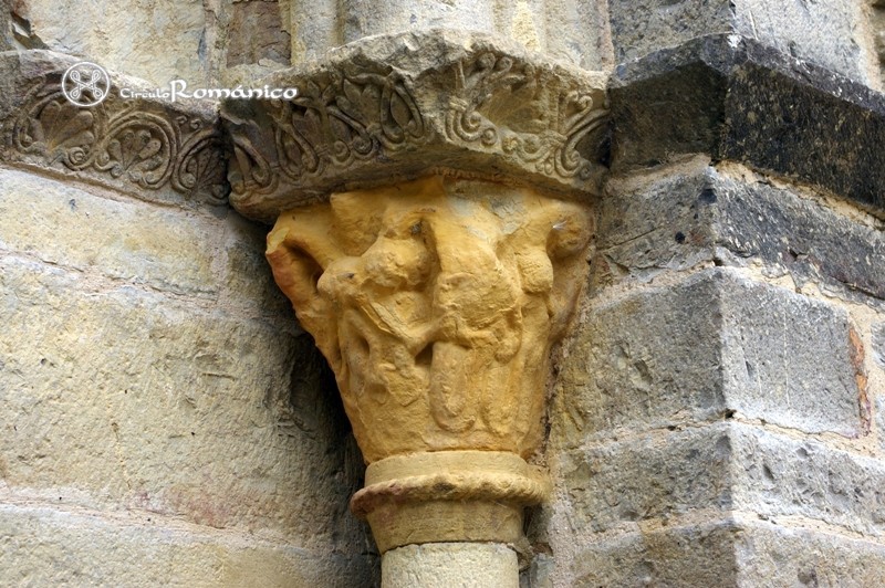 Sasave. San Adrian. Capitel del lado derecho