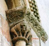 Arlos. Santiago.Monstruos devorando