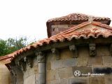 Hoyos. Santa Maria. Detalle de cornisa