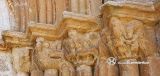 Millana. Sto Domingo de Silos.Capiteles del lado derecho de la puerta