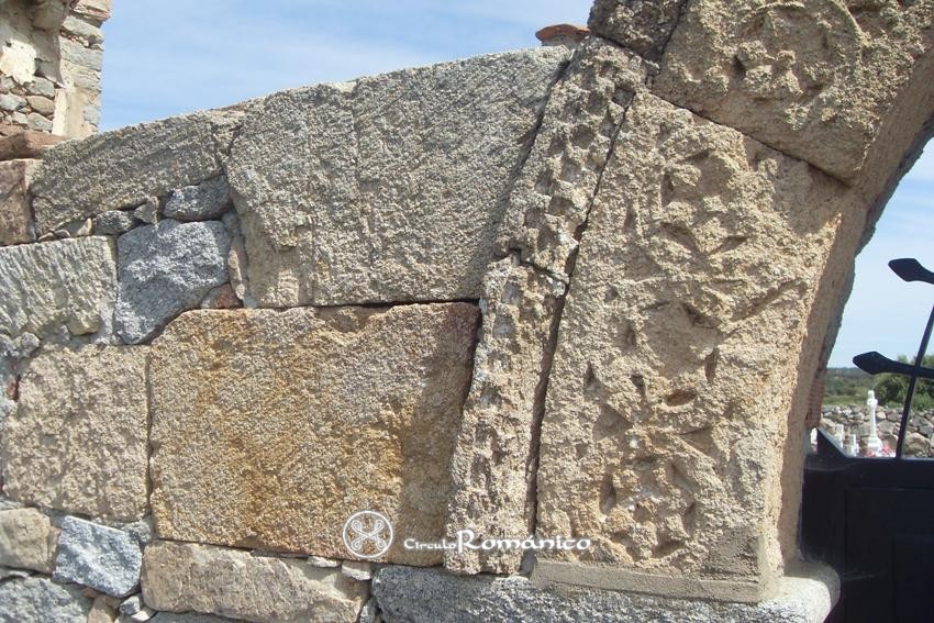 Cementerio de Berrocalejo de Aragona
