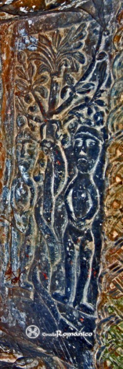 Almendres. San Millán Abad. Detalle de pecado original