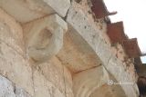 Arenillas de Villadiego. San Martin Obispo. Canecillo con acróbata