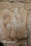 Colina de Losa. Expectacion de Nuestra Señora. Capitel con hombre desnudo