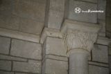 Gredilla de Sedano. San Pedro y San Pablo. Capitel del interior con arpias