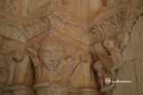 Hormaza. San Esteban Protomartir. Capitel con rostro masculino