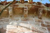 Huidobro. San Clemente.Canecillos figurados