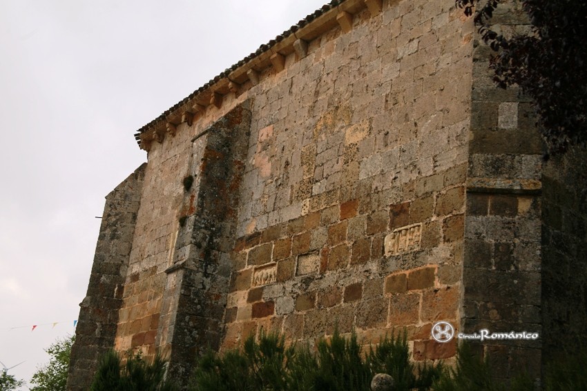 Montorio. San Juan Evangelista. Muro oriental del templo