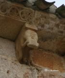 Montorio. San Juan Evangelista. Detalle de canecillo con músico