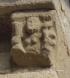 Paralacuesta. San Miguel Arcángel. Detalle de canecillo erótico