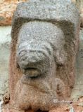 Sandoval de la Reina. San Pedro. Canecillo figurado