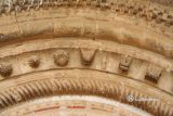 Valdenoceda. San Miguel Arcángel. Detalle de la arquivolta