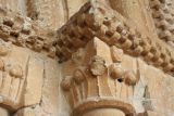 Valdenoceda. San Miguel Arcángel. Capitel vegetal