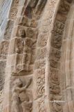 Villafranca del Bierzo. Santiago. Arquivolta con apóstoles