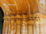 Moarves de Ojeda. San Juan Bautista. Capiteles del lado derecho