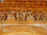 Moarves de Ojeda. San Juan Bautista. Pantocrator y tetramorfos desde abajo