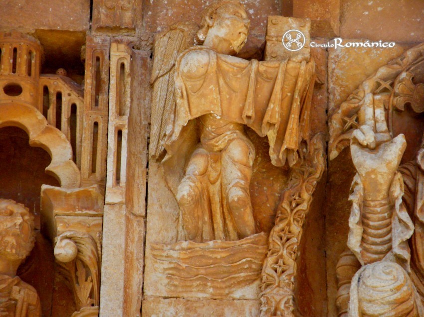 Moarves de Ojeda. San Juan Bautista. Detalle de San Mateo