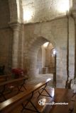 Valoria de Alcor. San Fructuoso. Acceso a estancia lateral
