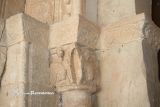 Almenara de Tormes. Nuestra Sra de la Asunción. Capitel con arpías