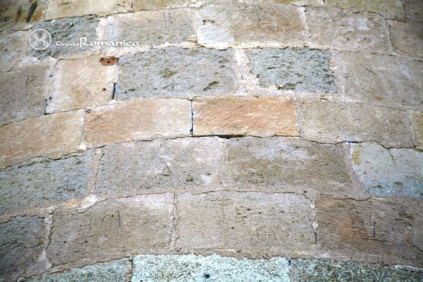 San Pelayo de Guareña. San Pelayo. Marcas de cantero