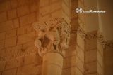 Caballar. La Asuncion de Nuestra Señora. Capitel con leones