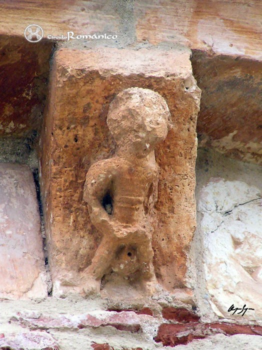 Castiltierra. Santo Cristo del Corporario. Canecillo erótico