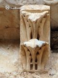Olmo, El. Virgen del Olmo. Canecillo vegetal
